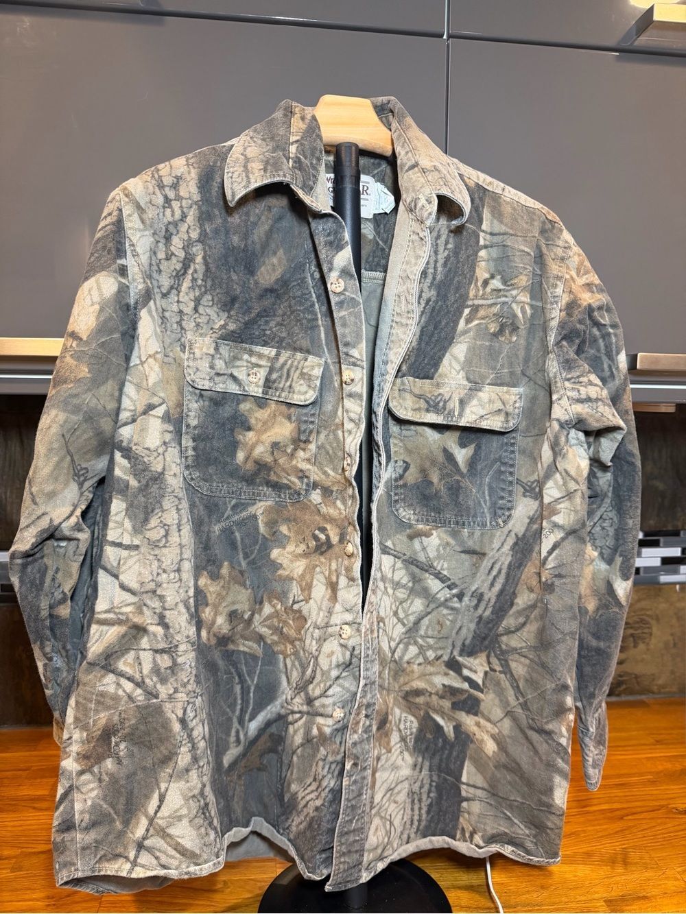 Wrangler Men's Camo Button-Up Jacket/heavy shirt, size xl (042)
